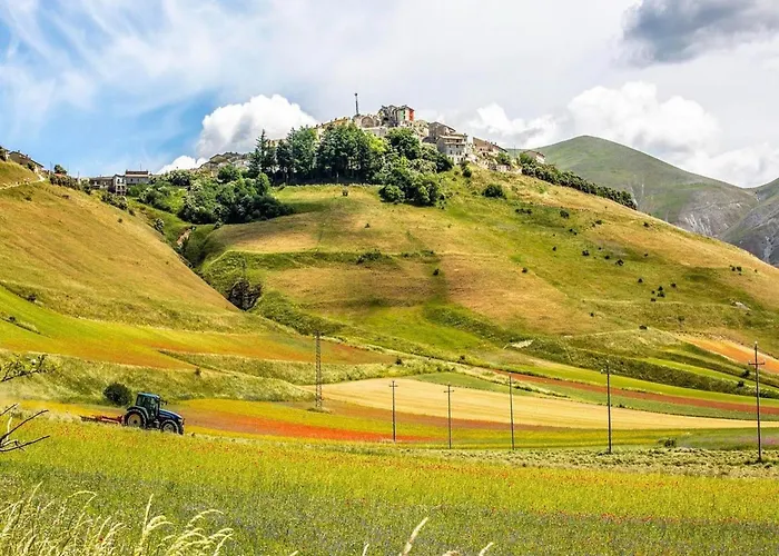 Near Mount Subasio 度假居 阿西西